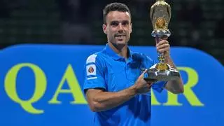 Bautista se venga de Basilashvili y reconquista Doha