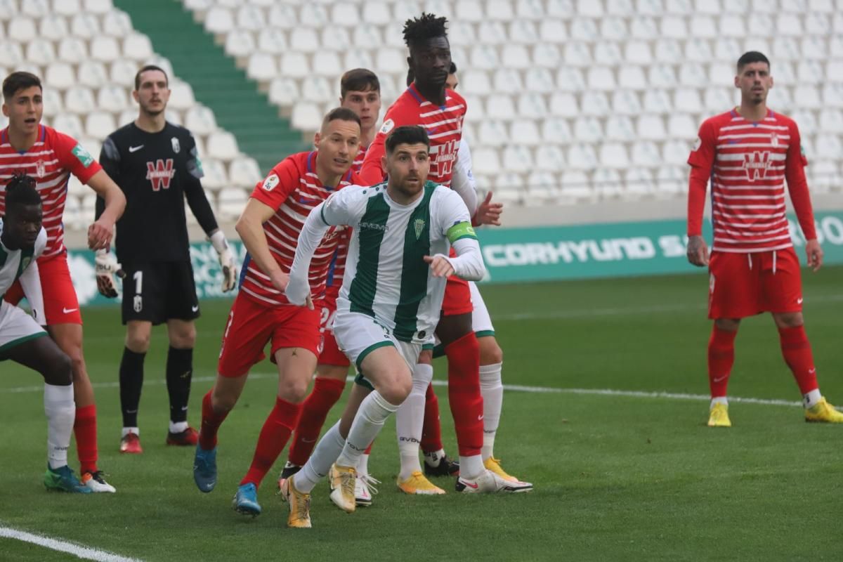 Las imágenes del partido Córdoba CF-Recreativo Granada