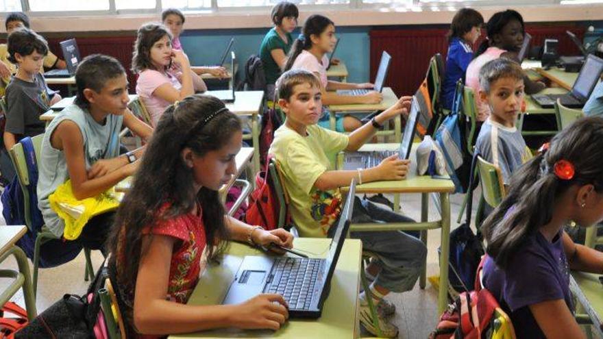 Educación ha decidido incrementar ya el número de alumnos por aula