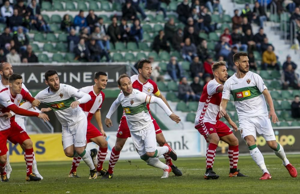 La derrota del Elche ante el Sabadell en imágenes