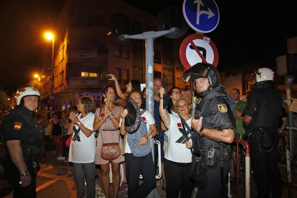 Numerosos heridos durante la protesta en las vías tras la intervención policial