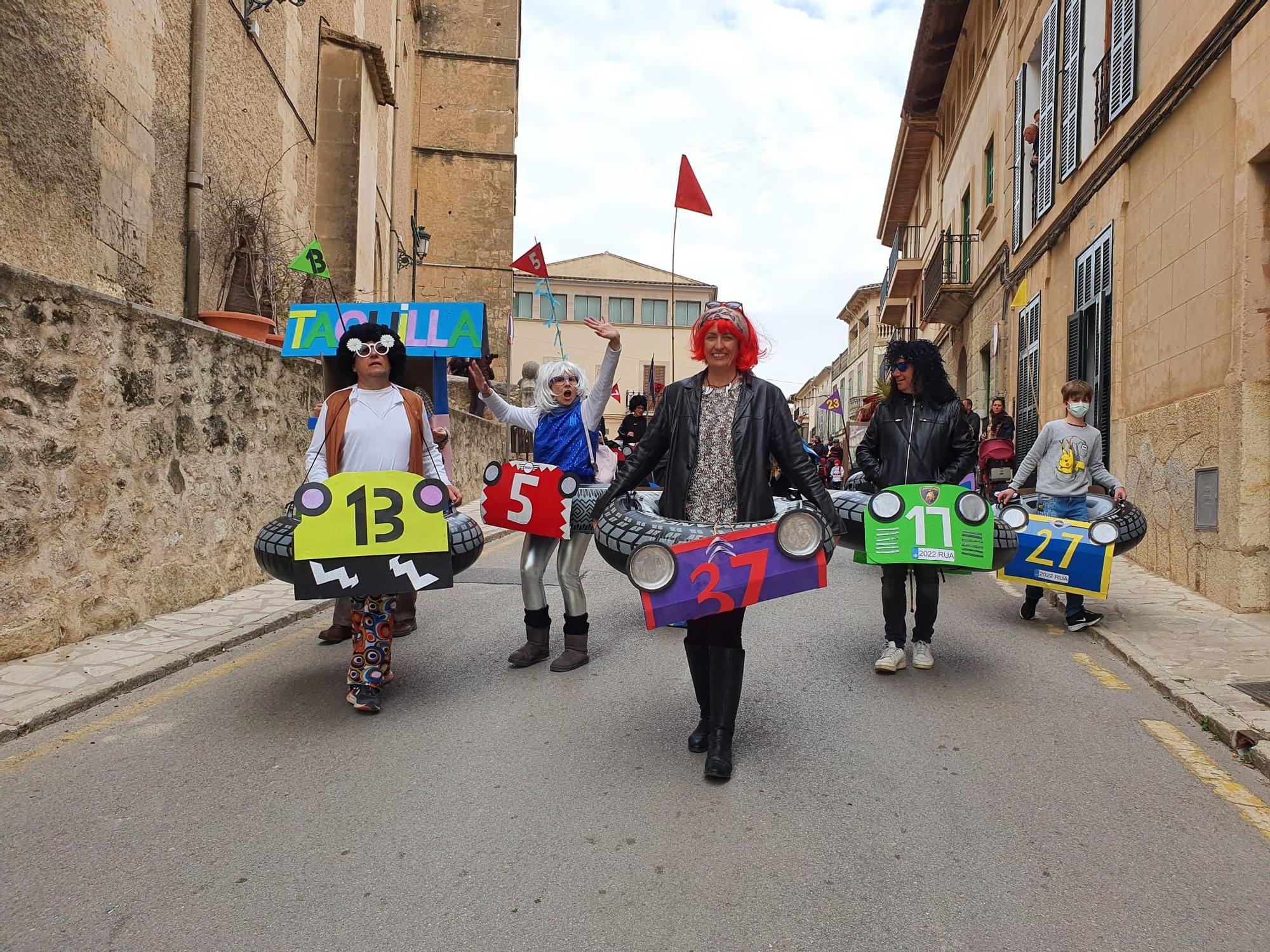 Los coches de choque 'santjoaners'.