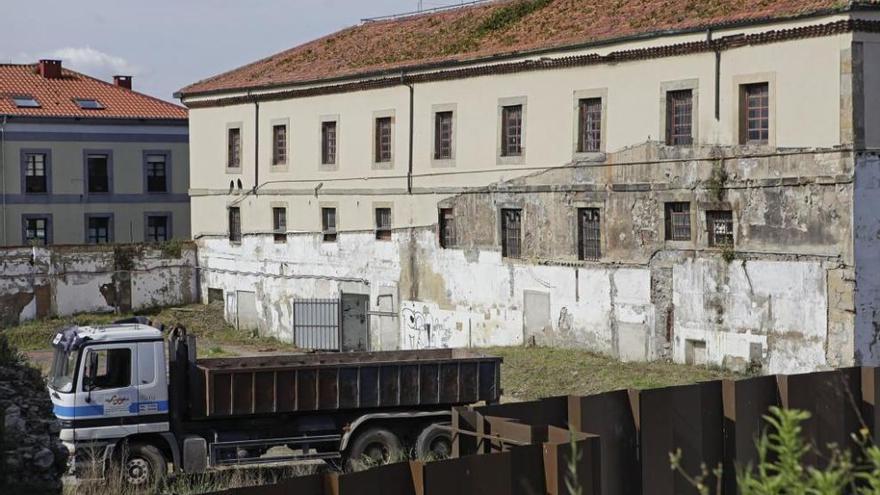 Inicio de las obras de consolidación en Tabacalera.