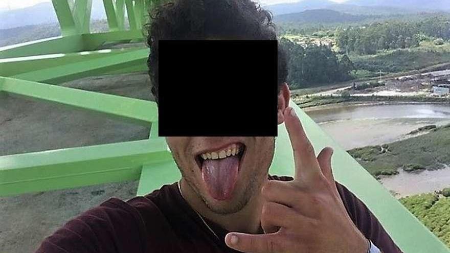 &quot;Selfies&quot; peligrosos sobre el viaducto del Ulla