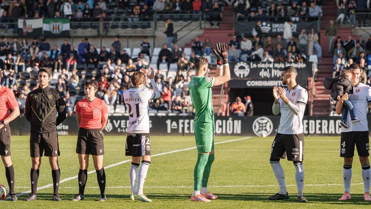 Mérida-Avilés: las mejores imágenes del partido
