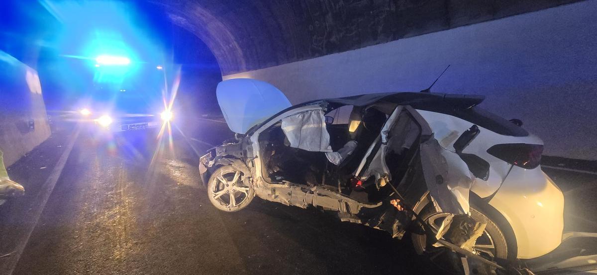 Accidente Opel Corsa en Guía de Isora