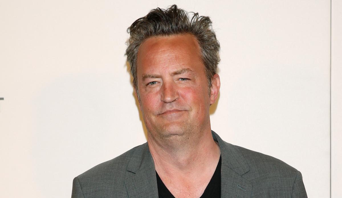 Los compañeros de Matthew Perry en 'Friends' le despiden en un