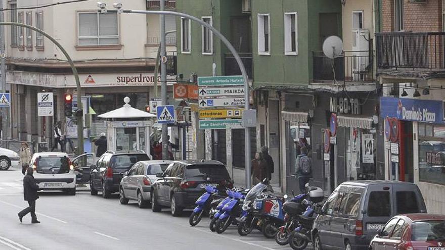 Cáceres alerta del aumento de infracciones ante entrada en vigor de los fotorrojos