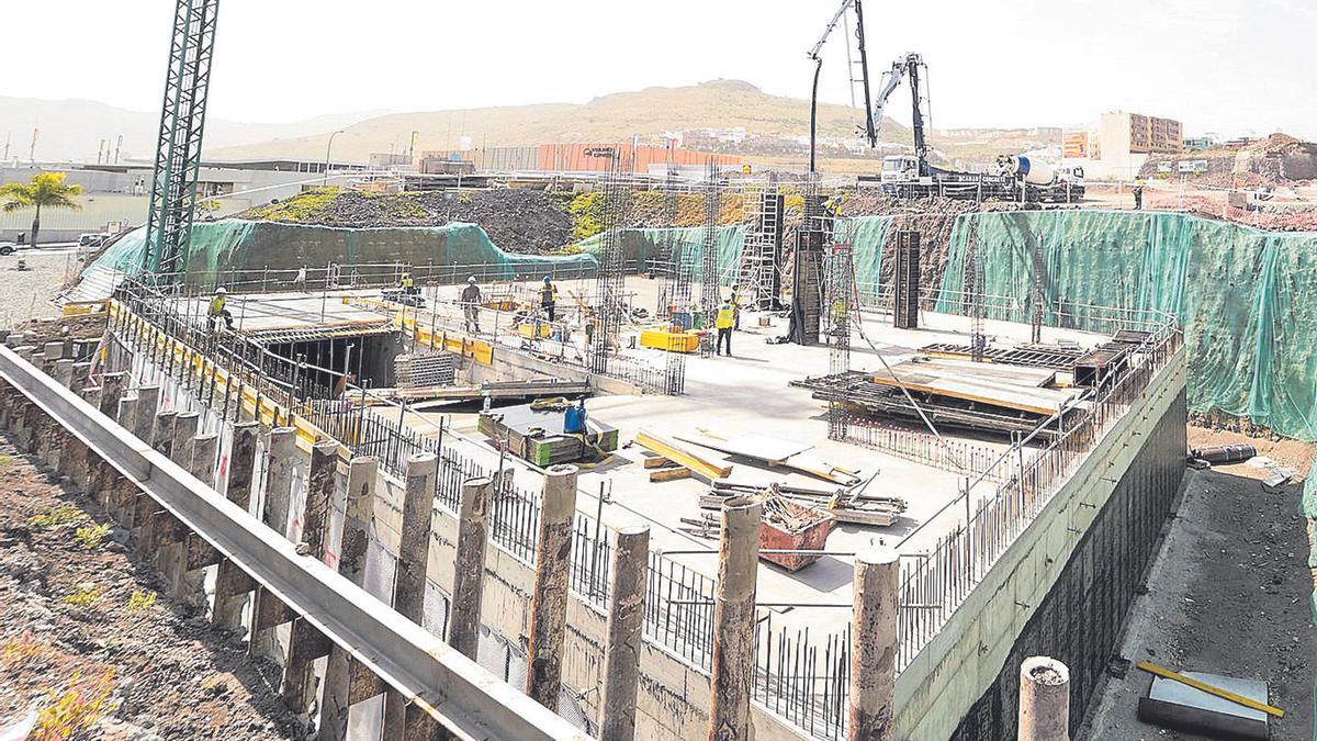 Construcción de viviendas en el distrito de Tamaraceite, en la capital grancanaria.