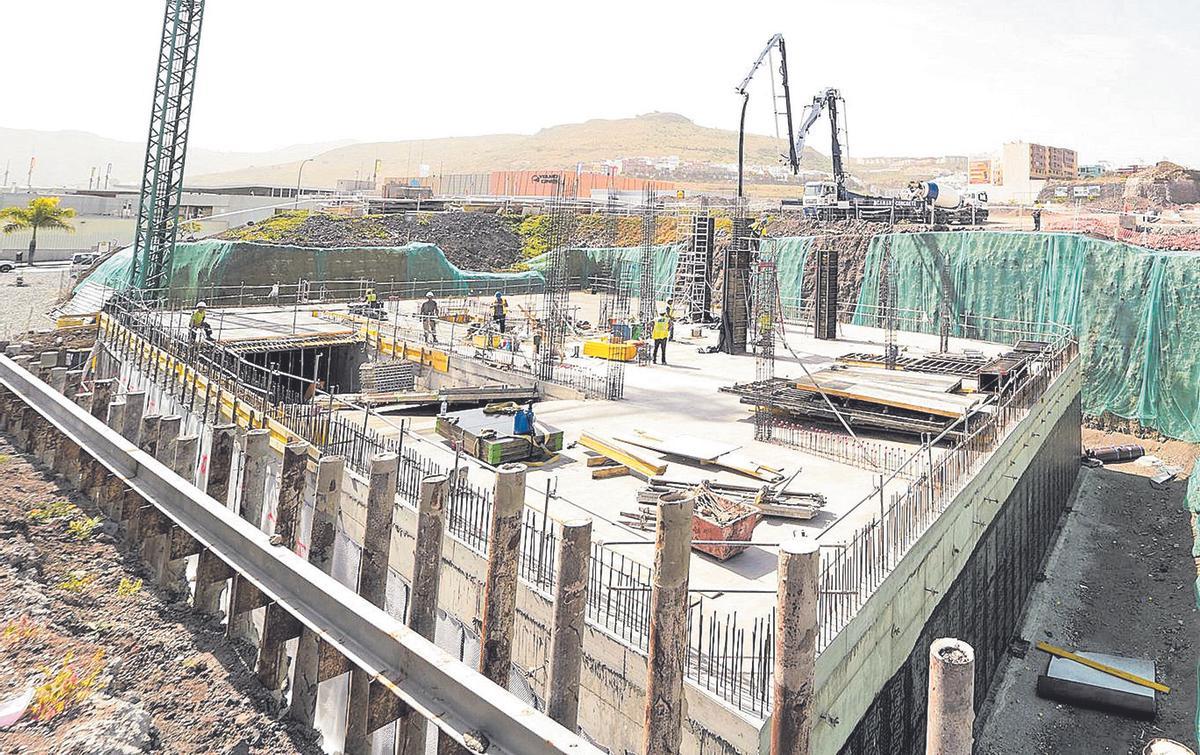 Construcción de viviendas en el distrito de Tamaraceite, en la capital grancanaria.