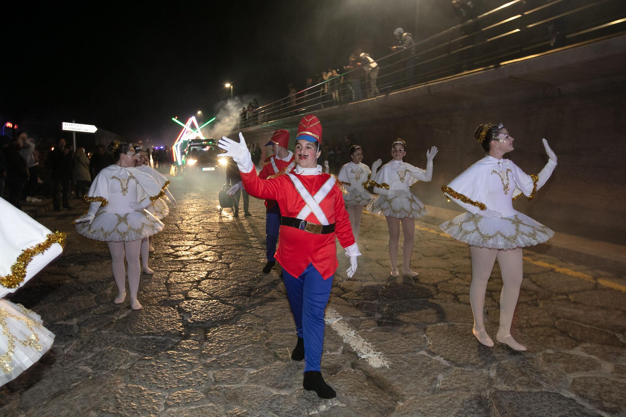 Mira aquí todas las fotos de la cabalgata de Reyes Magos 2023 en Sant Antoni