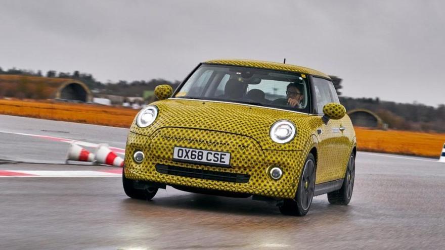 El nuevo Mini Cooper SE eléctrico.