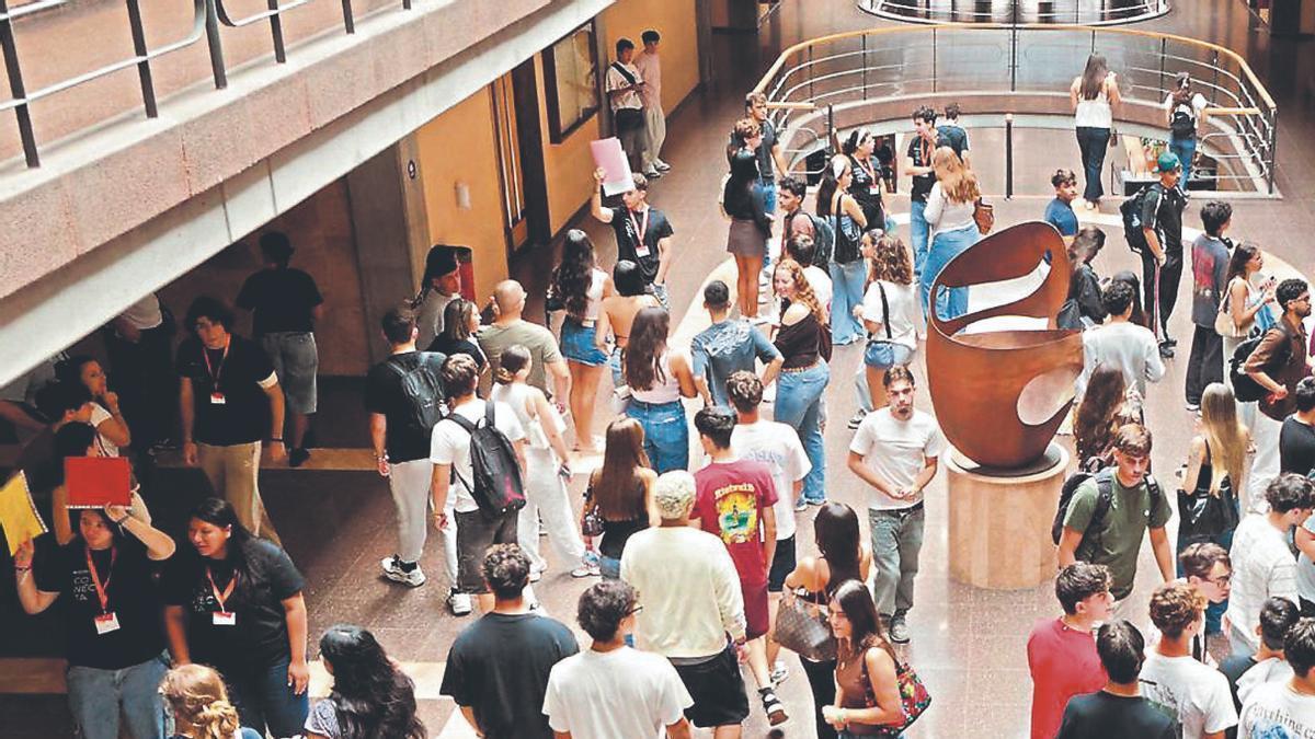 Los horarios escalonados se han extendido este curso a la Facultad de Economía, Empresa y Turismo.