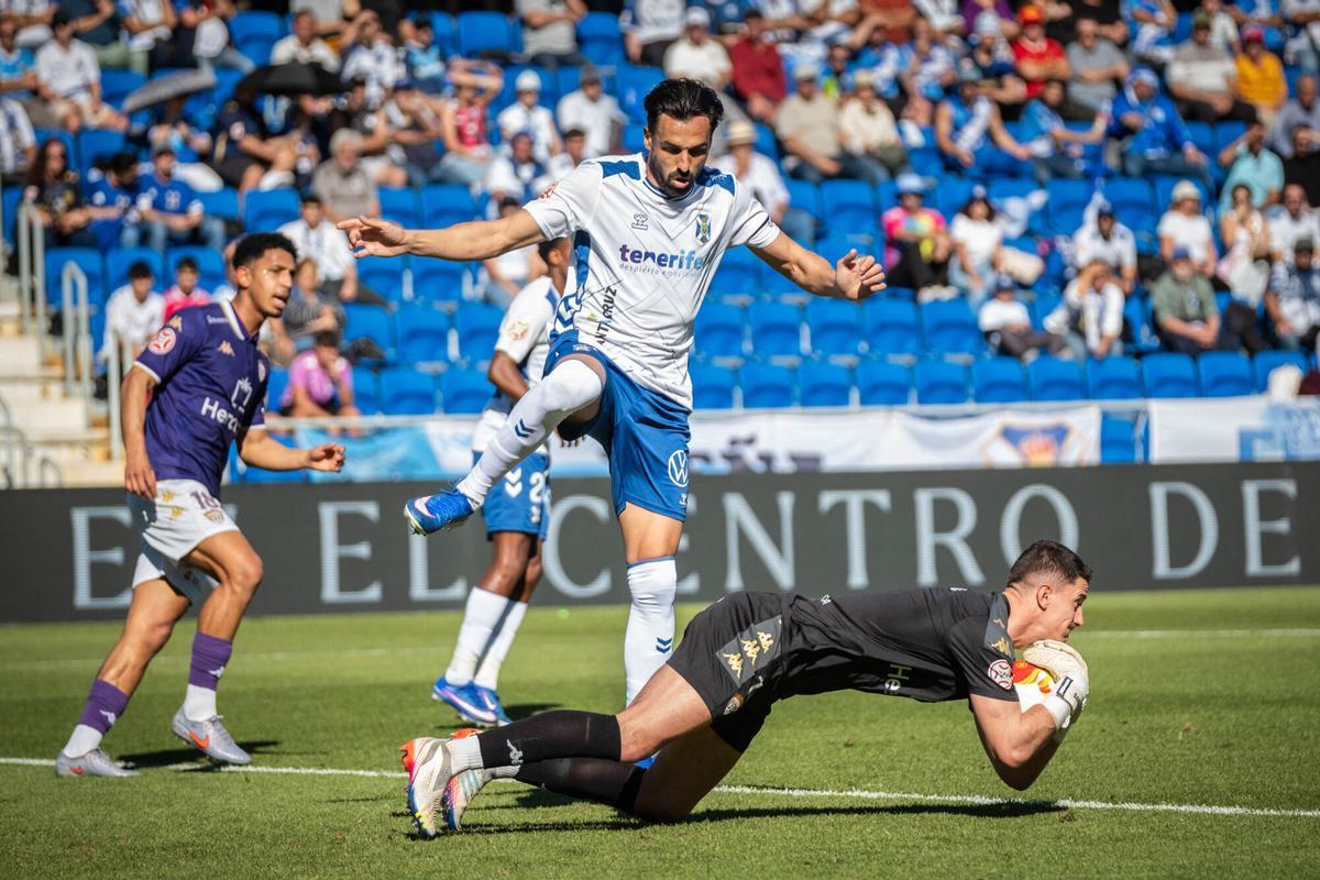 Partido de Primera RFEF CD Tenerife-CD Guadalajara |  | 31/01/2026 | Fotógrafo: Andrés Gutiérrez Taberne