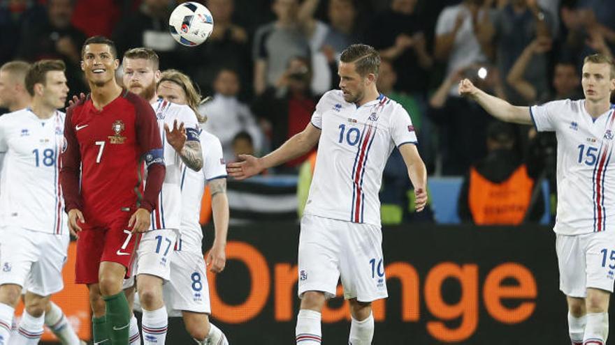 Cristiano, en el partido ante Islandia