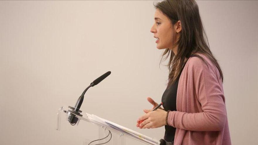 Podemos propone una asignatura de feminismo en la educación pública