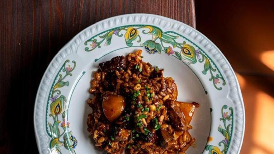 «Menjars de la Terra» vuelve a las Marinas con el níspero como protagonista