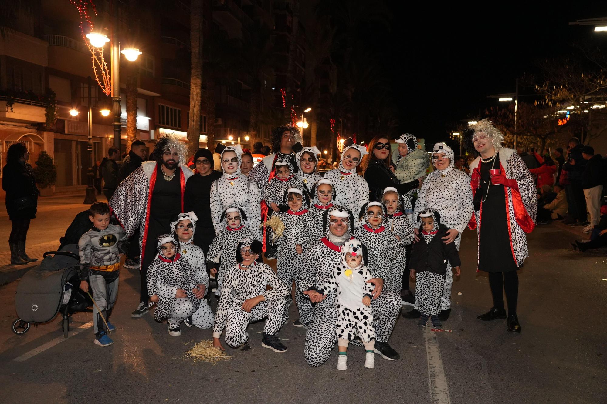 GALERÍA | El Grao de Castelló se disfraza para celebrar el Carnaval