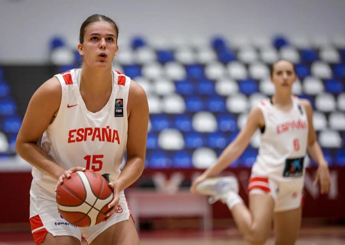 Amelia Alonso, en el partido del Eurobasket U16 ante Lituania.