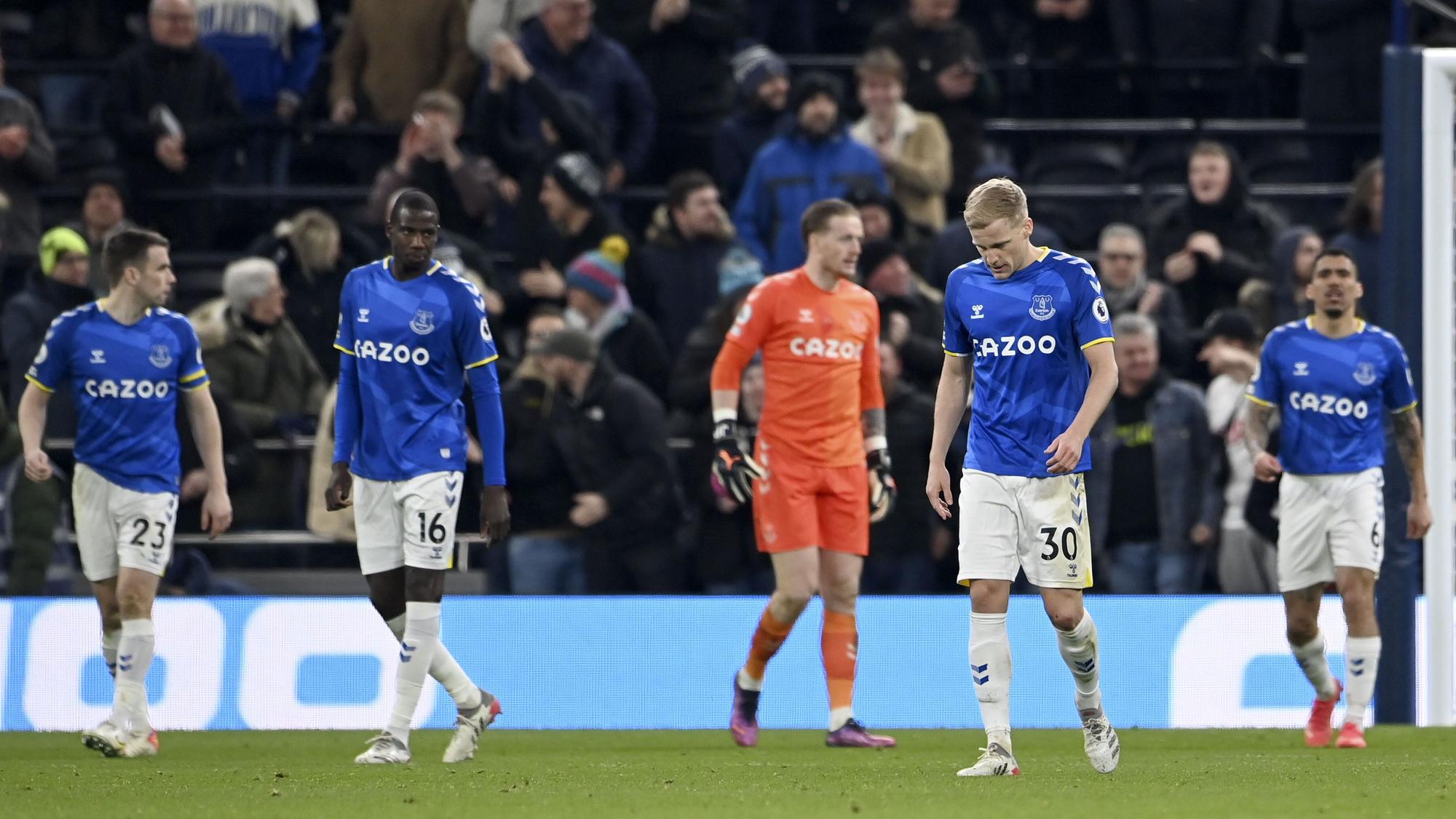 Los jugadores del Everton en la derrota por 5-0 frente al Tottenham | EFE