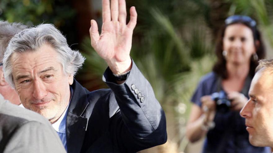 L&#039;actor i president del jurat, Robert de Niro, arriba al Martínez Hotel de Canes.