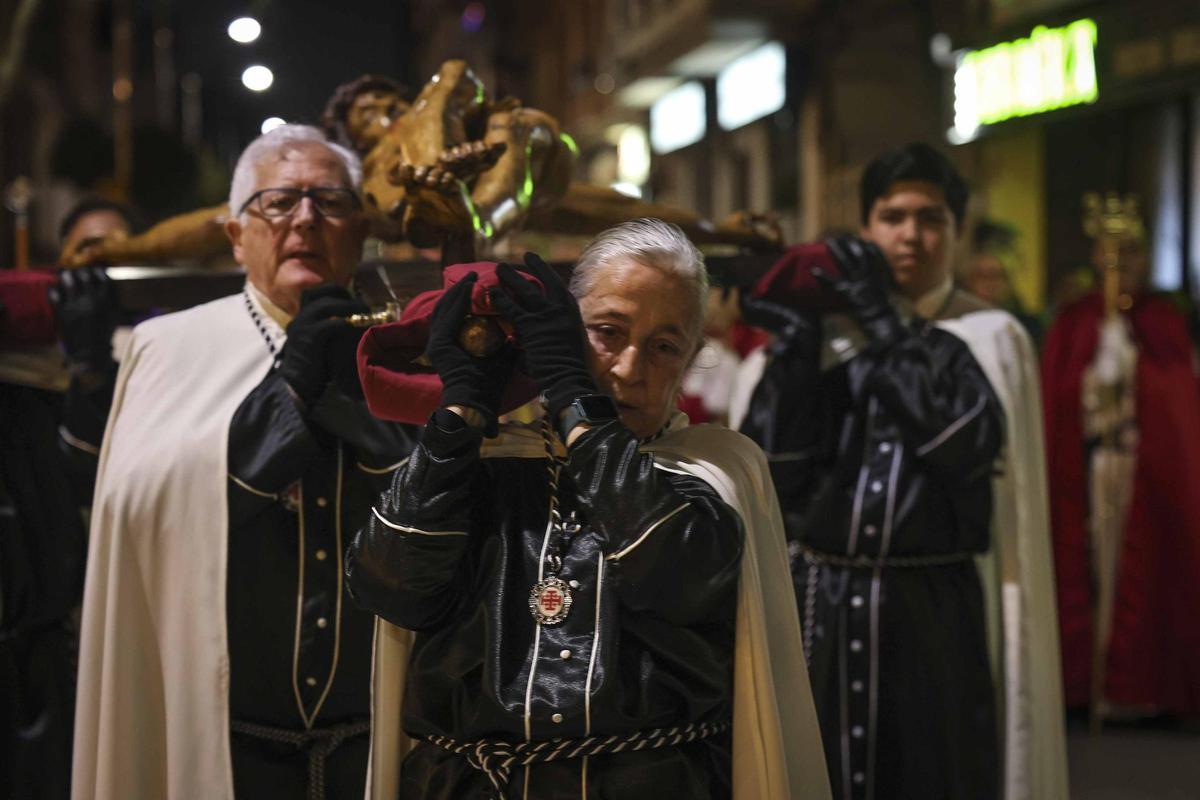 Los momentos más destacados de la Procesión del Silencio en el Port de Sagunt