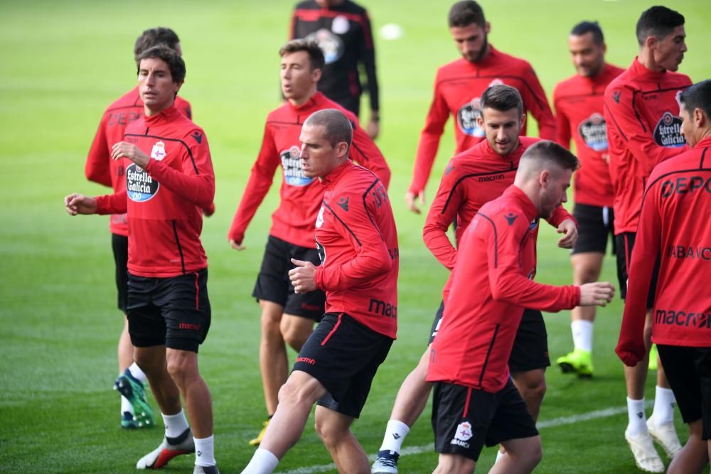 El Dépor entrena a Riazor antes de recibir al Reus