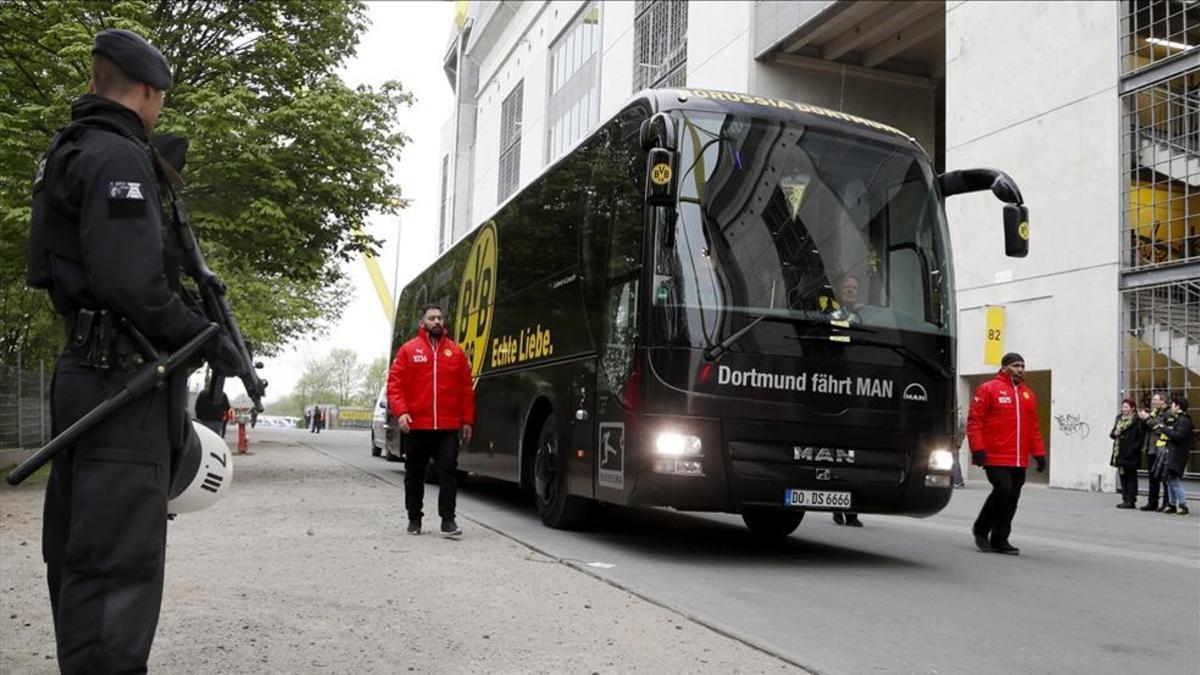 La policía sigue investigando el atentado de Dortmund