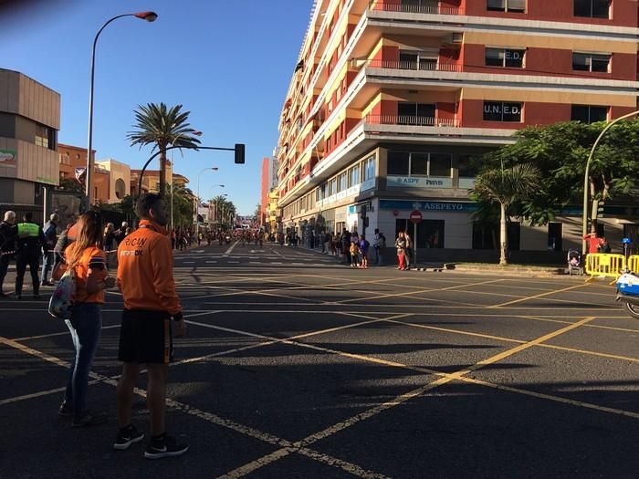 La salida de la HPS San Silvestre desde León y Cas