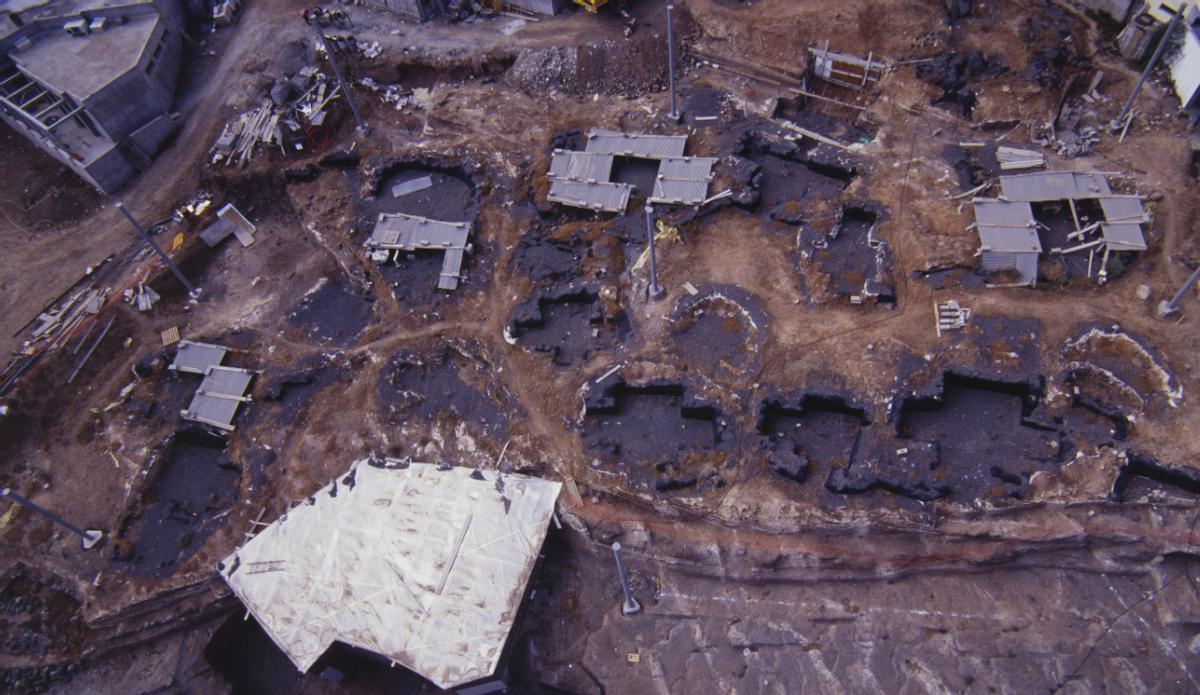 Vista aérea del entorno de la Cueva Pintada en los años 70.
