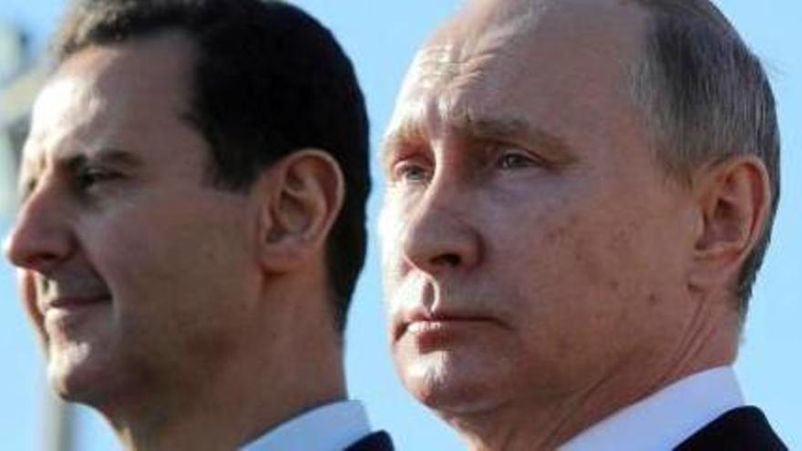 El president rus, Vladímir Putin, amb el president sirià, Baixar al-Assad, en una imatge d&#039;arxiu