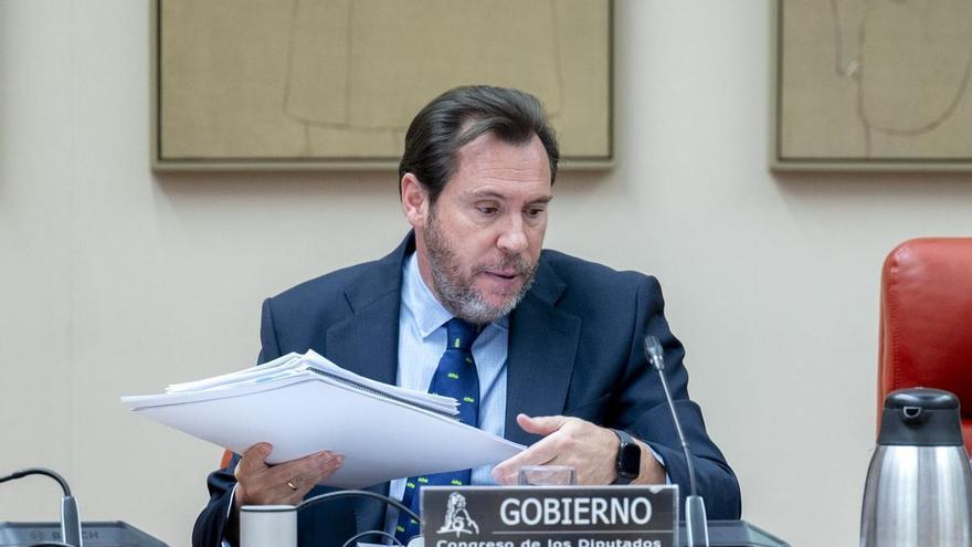 Puente exige a Siemens que de explicaciones sobre el fallo que provocó la caída del sistema de trenes