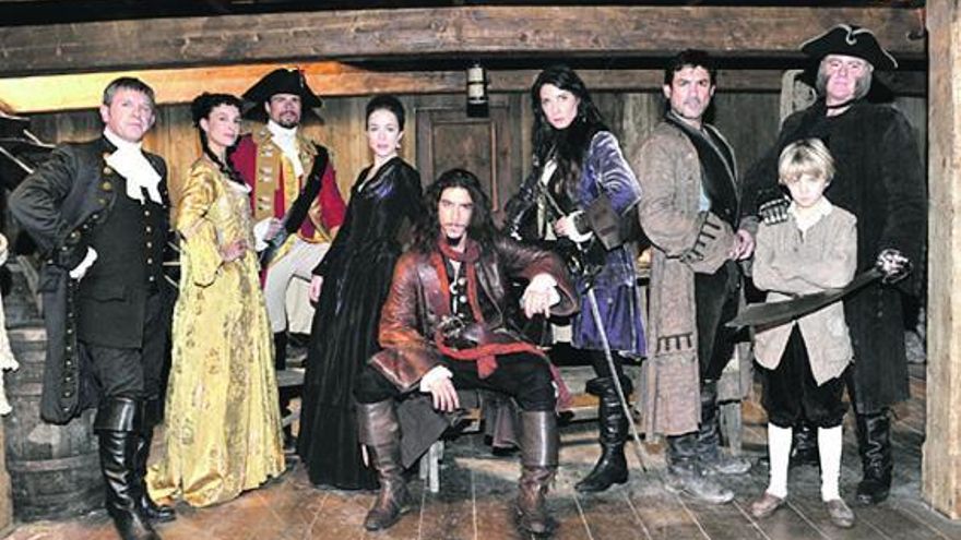 Foto publicitaria de la serie de Telecinco «Piratas».