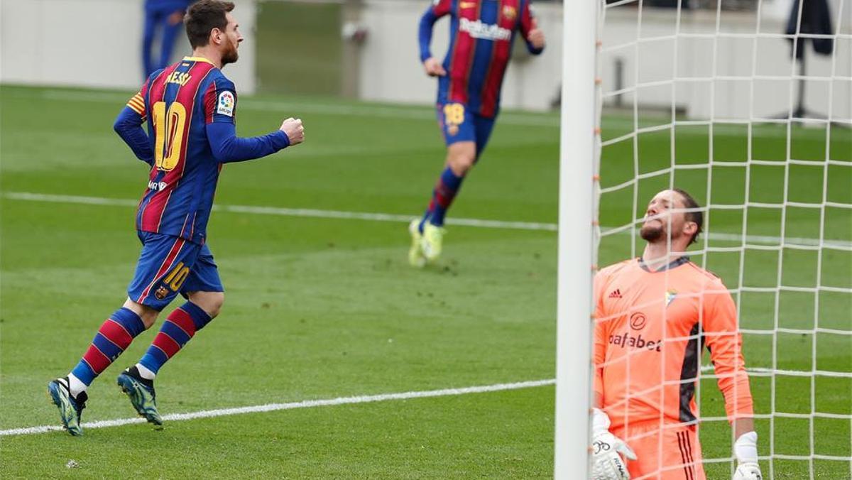 Messi batió de penalti a Ledesma