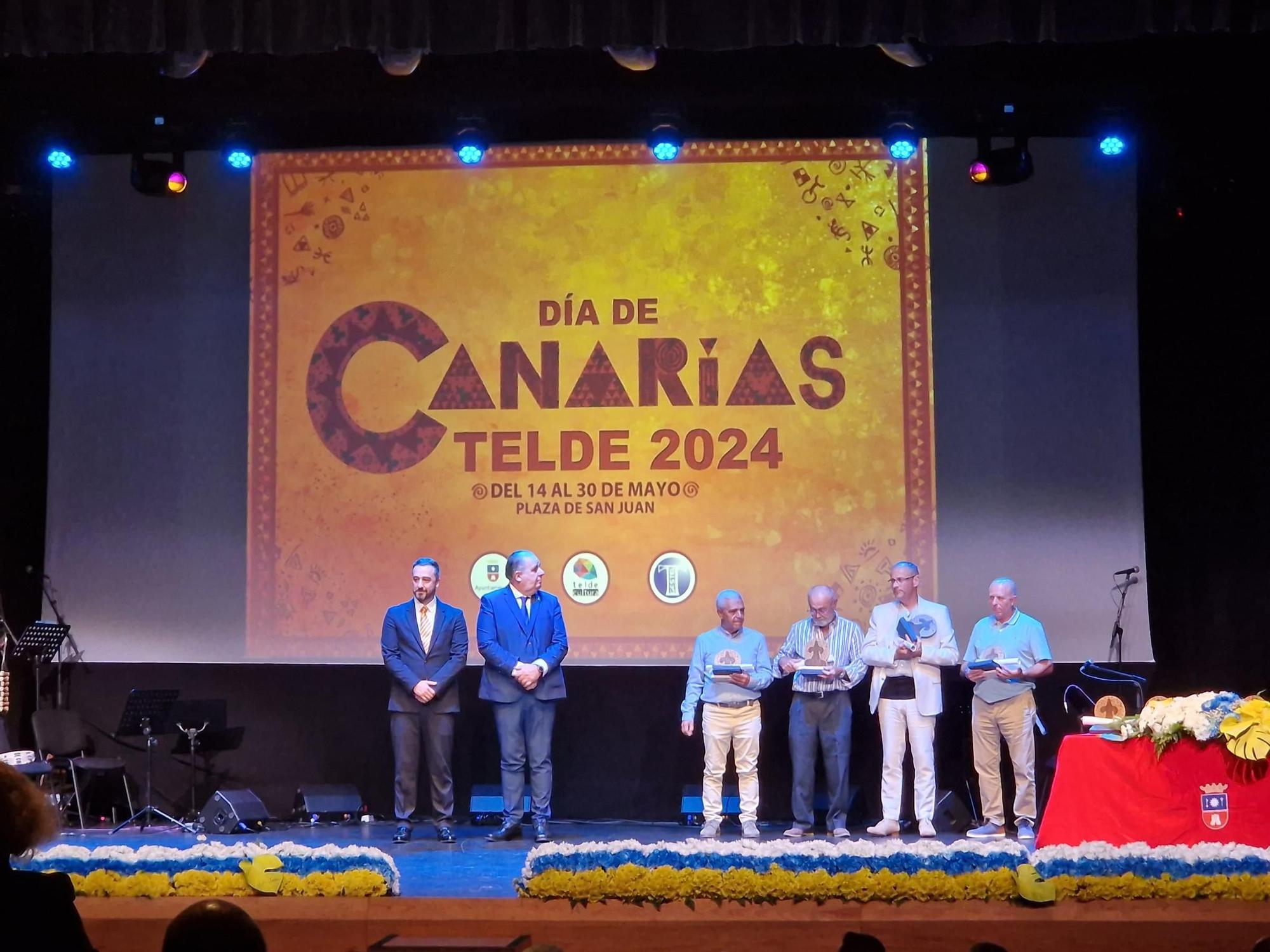 Telde galardona a 10 personas por el Día de Canarias