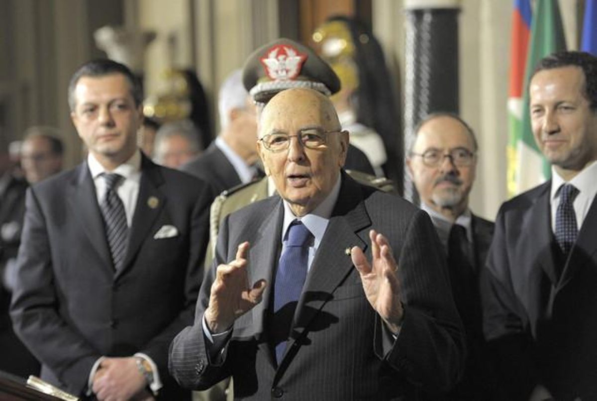 El president italià, Giorgio Napolitano, després de tancar la ronda de contactes polítics, aquest dissabte al palau del Quirinale, a Roma.