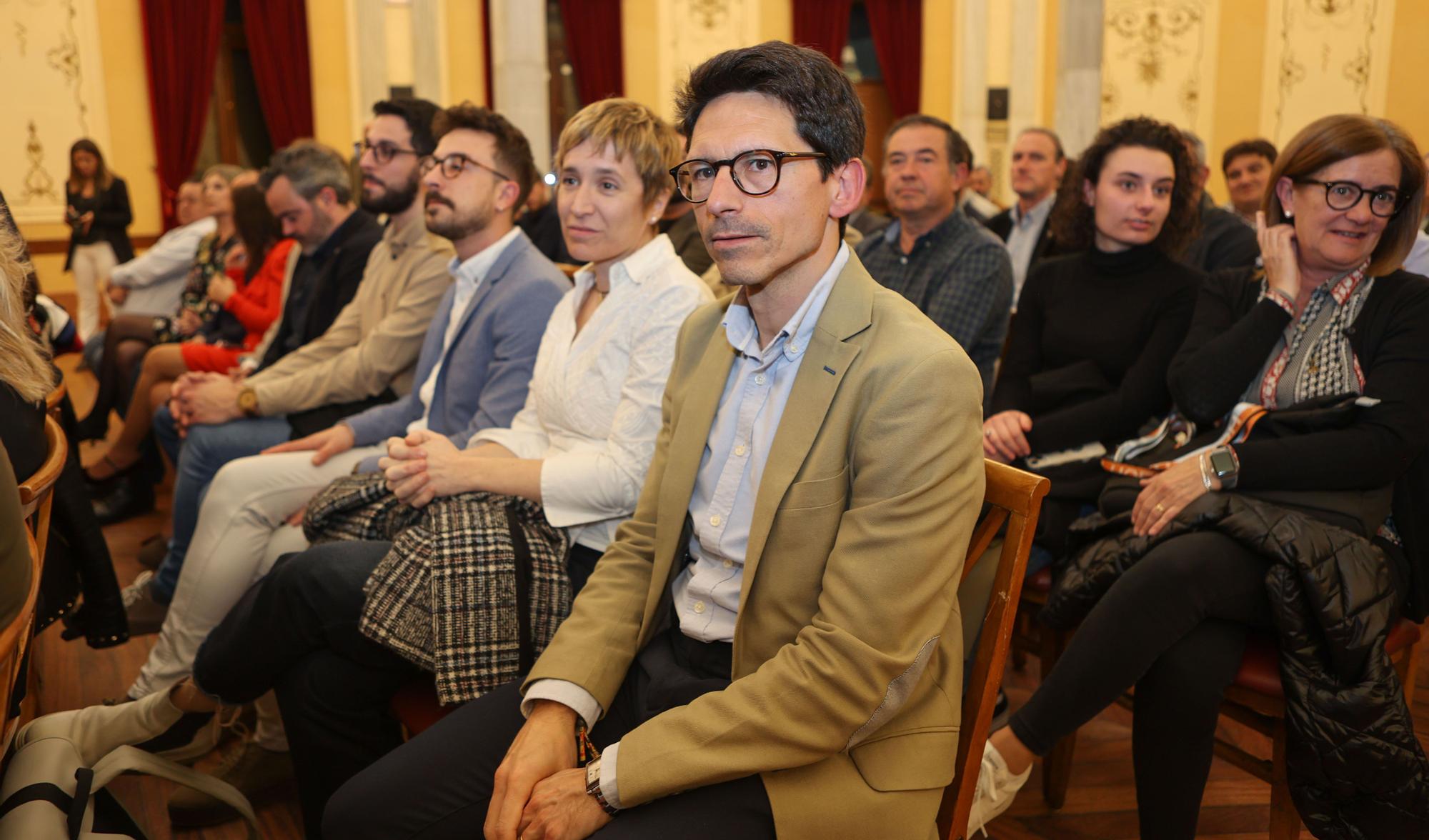 La presentación de la Revista inicia la cuenta atrás para las Fiestas de Alcoy