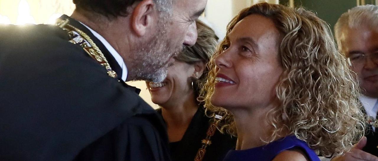 El presidente de la Sala de lo Penal del Tribunal Supremo Manuel Marchena, y la presidenta del Congreso de los Diputados, Meritxell Batet.