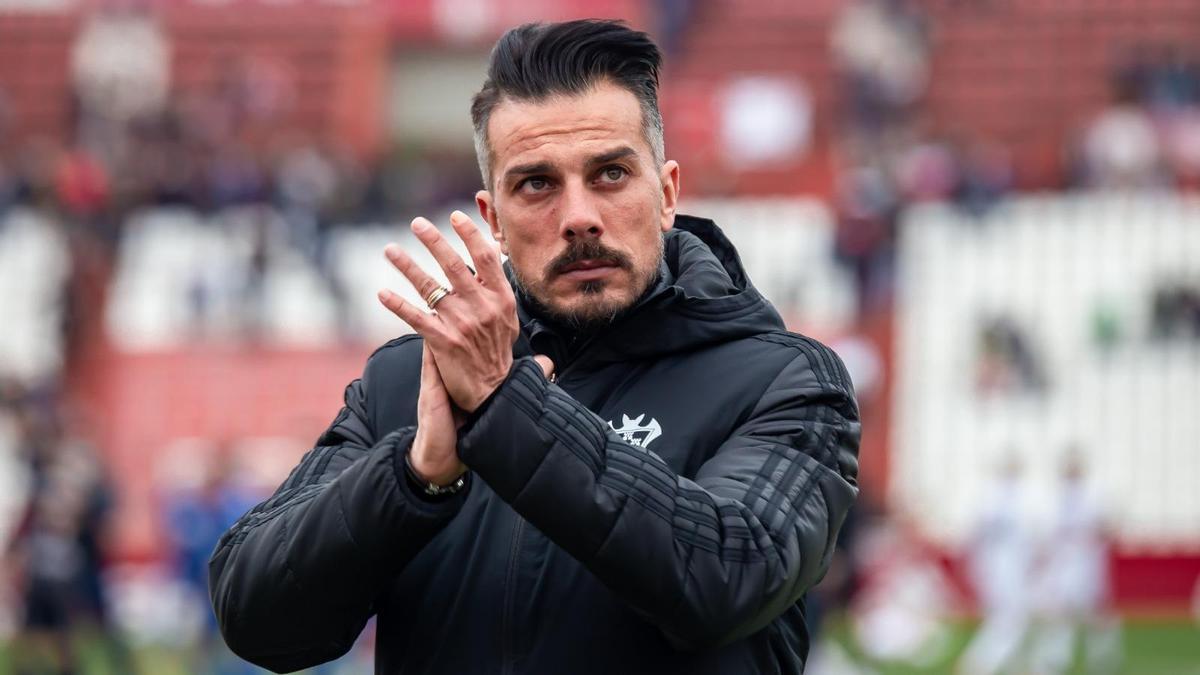 La Cultural y Deportiva Leonesa firma a Rubén de la Barrera como su nuevo técnico La Cultural y Deportiva Leonesa firma a Rubén de la Barrera como su nuevo técnico