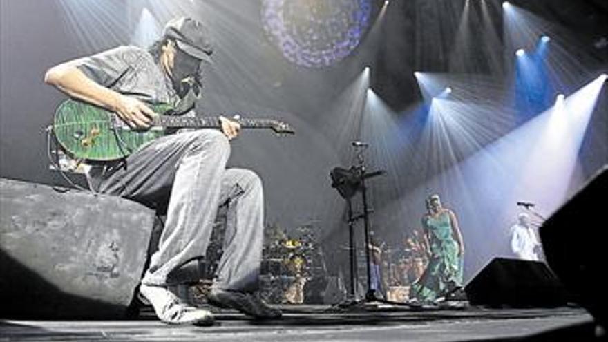 El espíritu musical de Santana, en el Auditori