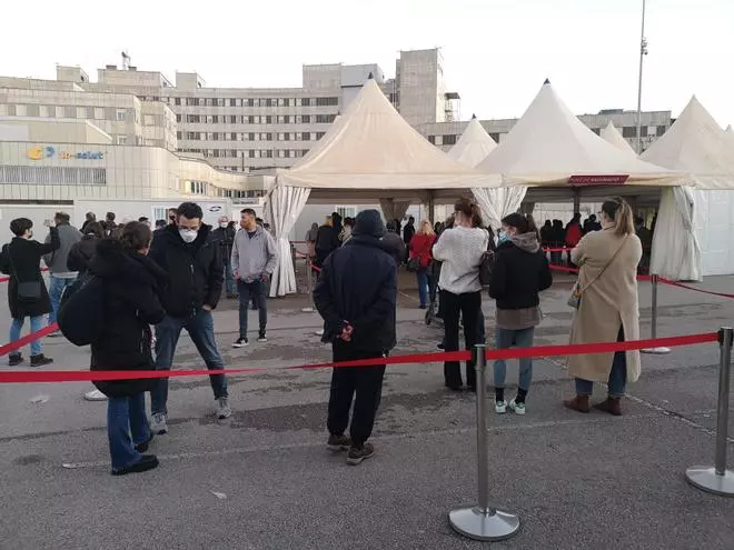 Séptima ola en Baleares: Las unidades covid-exprés hacen los test y tramitan las bajas laborales