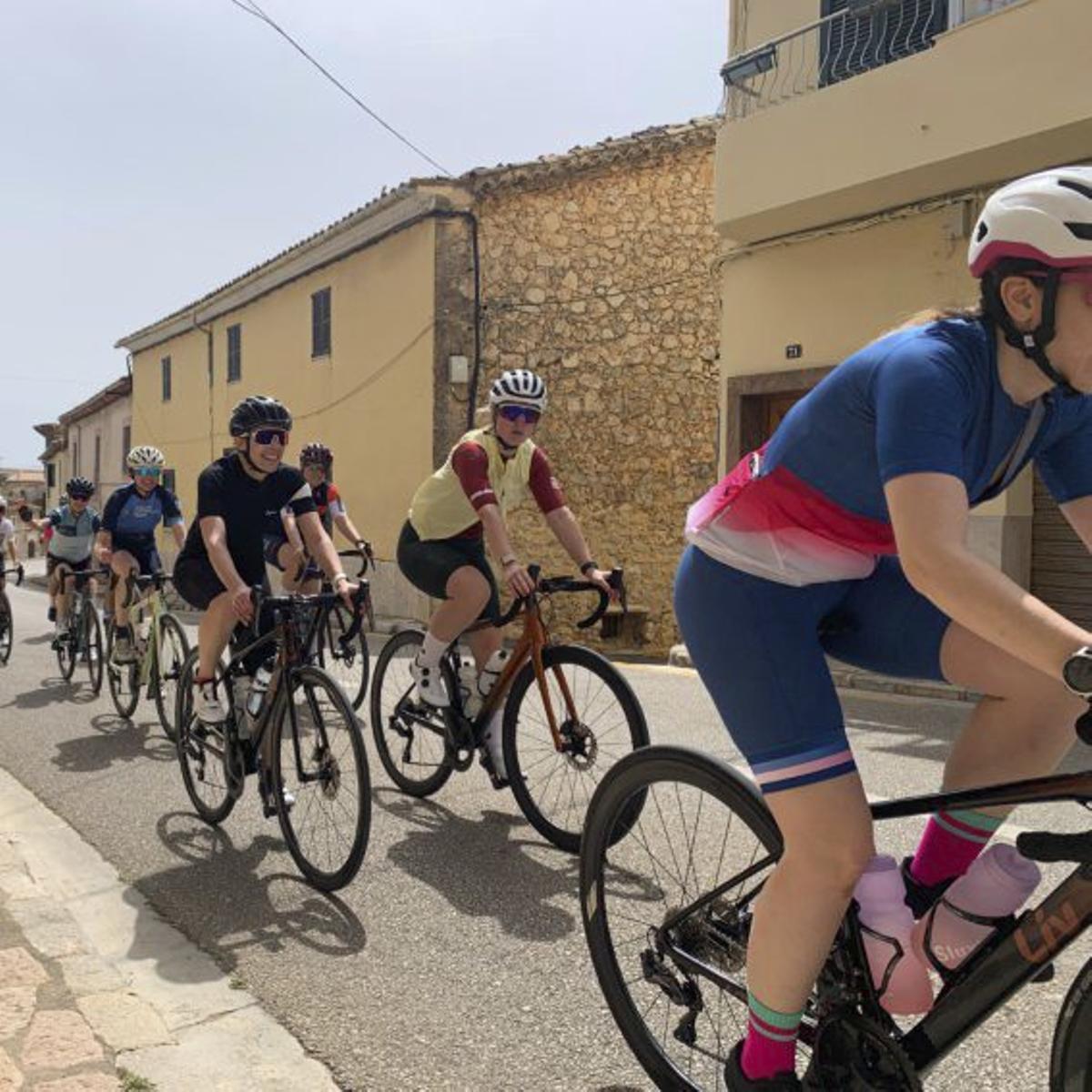 Quan pedalar col·lapsa les carreteres de la Serra de Tramuntana