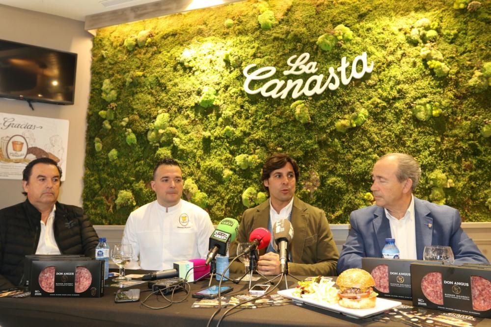 Junto a la empresa malagueña La Canasta, Don Angus comenzará a comercializarse a partir de hoy en sus cafeterías, servicio a domicilio y en dentro de la zona de despensa de la cadena