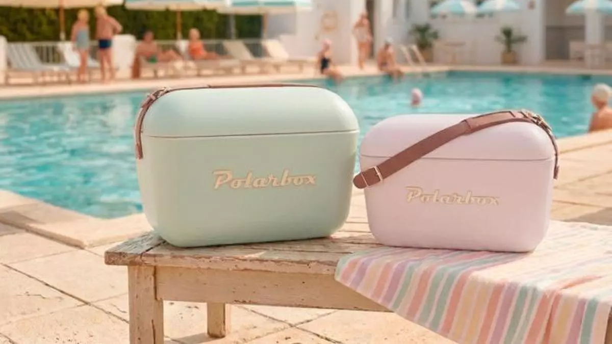 Diseño retro, ligera y con hasta 20 litros de capacidad: la nevera portátil que se convertirá en un imprescindible este verano