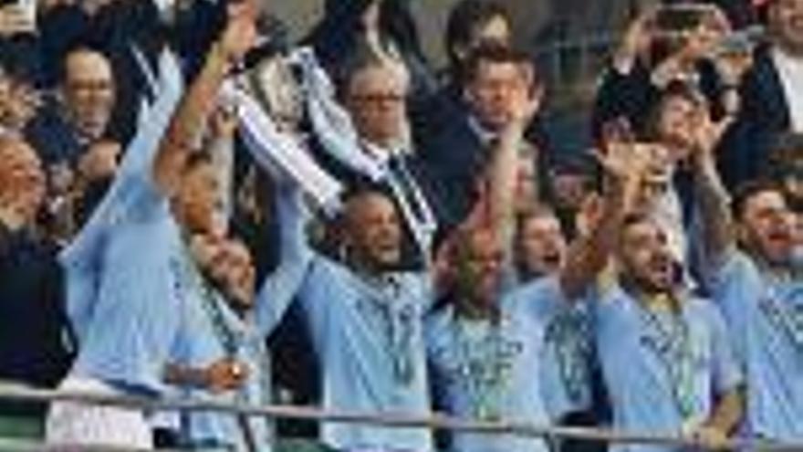 El City s&#039;imposa al Chelsea als penals i guanya la Copa de la Lliga a Anglaterra