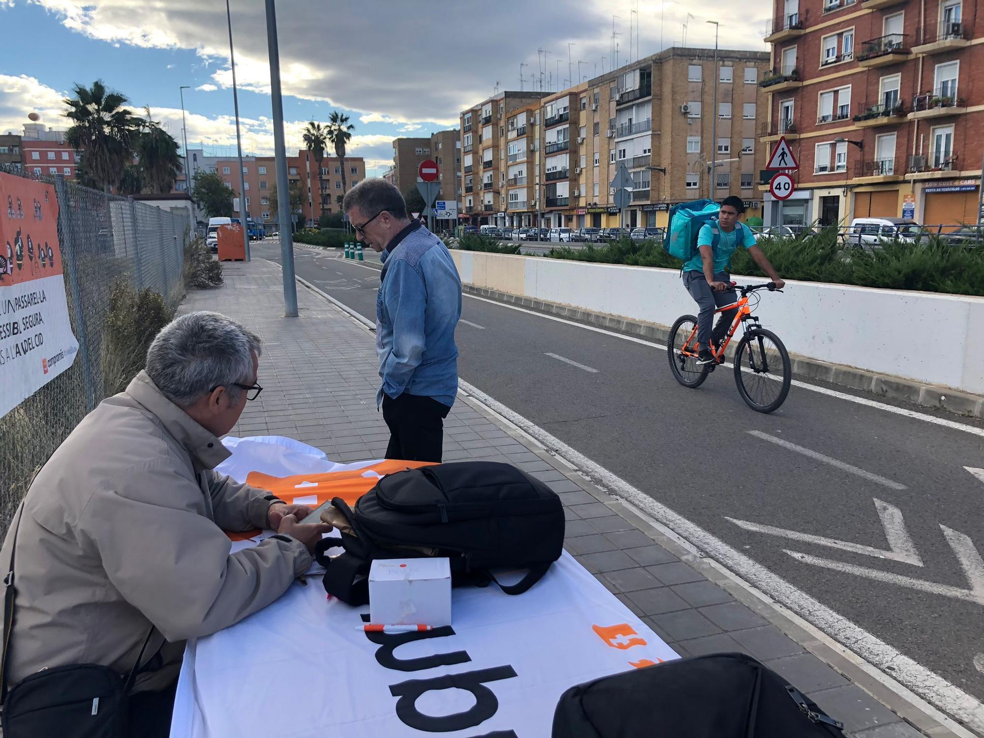 Compromís Xirivella reivindica mejoras en la pasarela con València