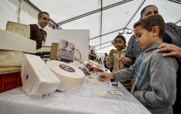 04/11/2017 STA. BRÍGIDA. Fería del queso, miel y vinos de Sta. Brígida. FOTOS: J. PÉREZ CURBELO