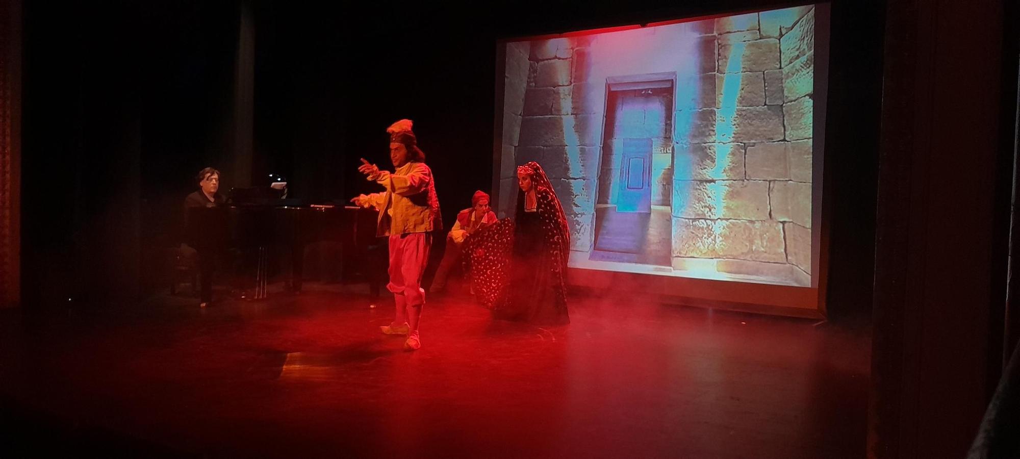 GALERÍA | Representación de "La flauta mágica", de Mozart, en el teatro Latorre de Toro