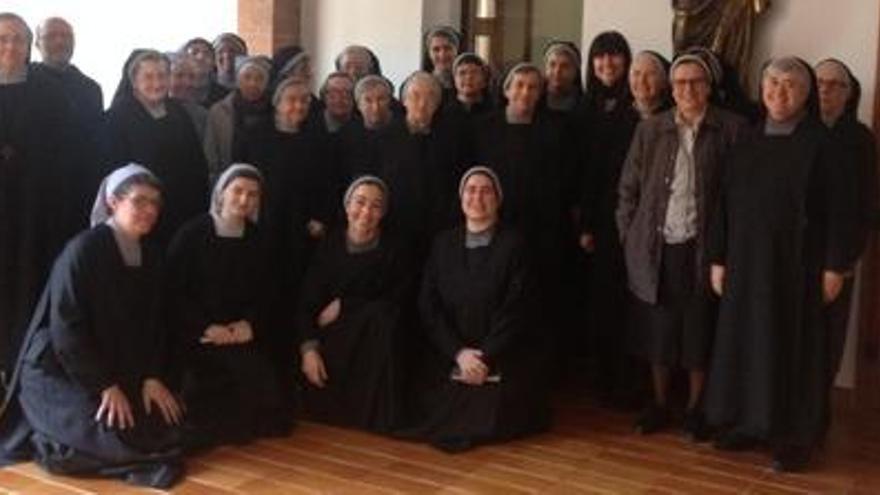 Membres de la comunitat de germanes del monestir de Sant Benet de Montserrat, ahir