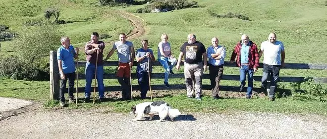 Los vecinos de las Cuencas claman contra el "abandono" de los montes: "Tienen un gran potencial"